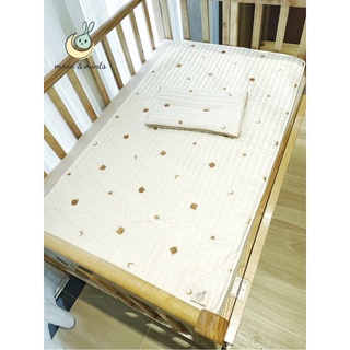 Topper thảm lót chống thấm chần bông cho bé Moon&Mints, hoạ tiết thêu phong cách Hàn Quốc