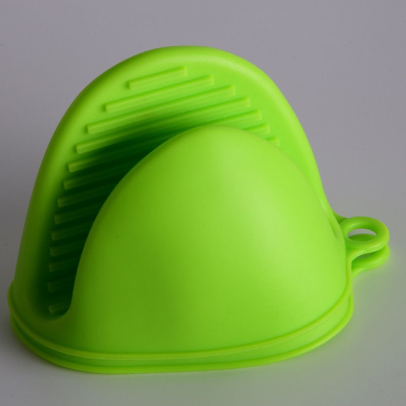 Găng Tay Chống Bỏng Silicone, Găng Tay Cách Nhiệt Dùng Nhấc Nồi Nhà Bếp - BooMart
