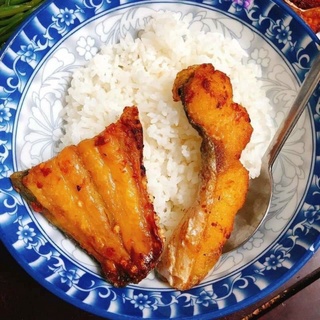 KHÔ CÁ NGÁT 3 NẮNG. khay 500g(giao hỏa tốc)