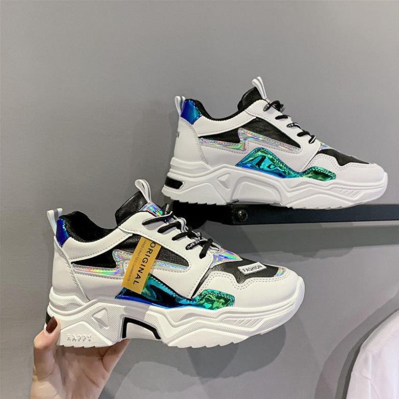 Giày Thể Thao Màu Trắng Thoáng Khí Năng Động Thời Trang Cho Nữ