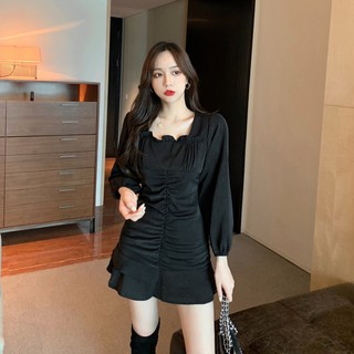 Đầm ulzzang cổ vuông nhún bèo