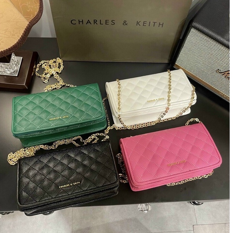 Túi xách nữ cầm tay đeo chéo , dây xích xinh xắn size 20 bản da sần cao cấp