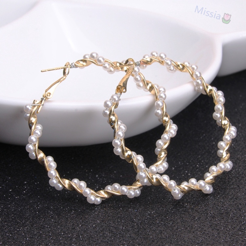 Khuyên tai kim loại tròn cổ điển thời trang đơn giản đính ngọc trai phong cách Hàn Quốc dành cho nữ