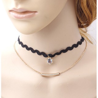 chocker cá tính