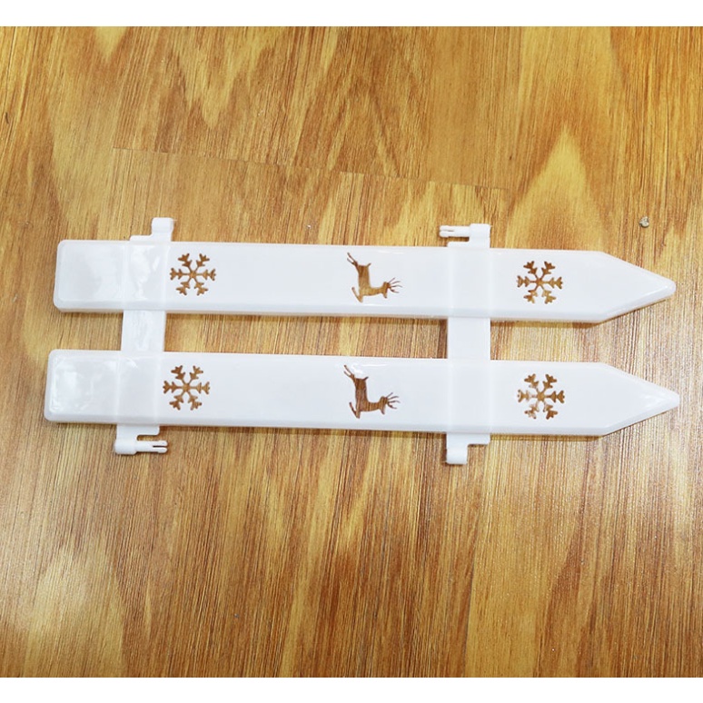 Hàng rào nhựa trắng trang trí chân cây thông, trang trí noel