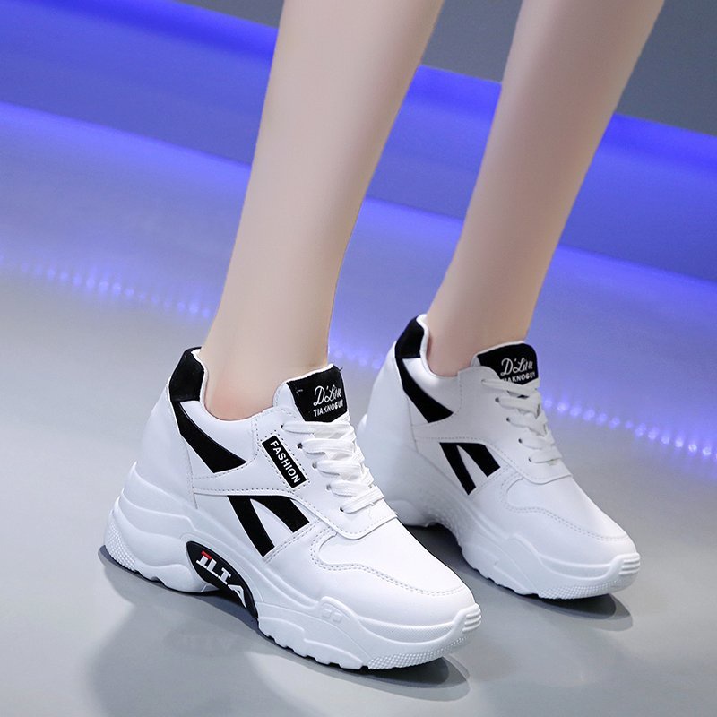 T28 giầy thể thao độn đế 7cm phối màu trẻ trung