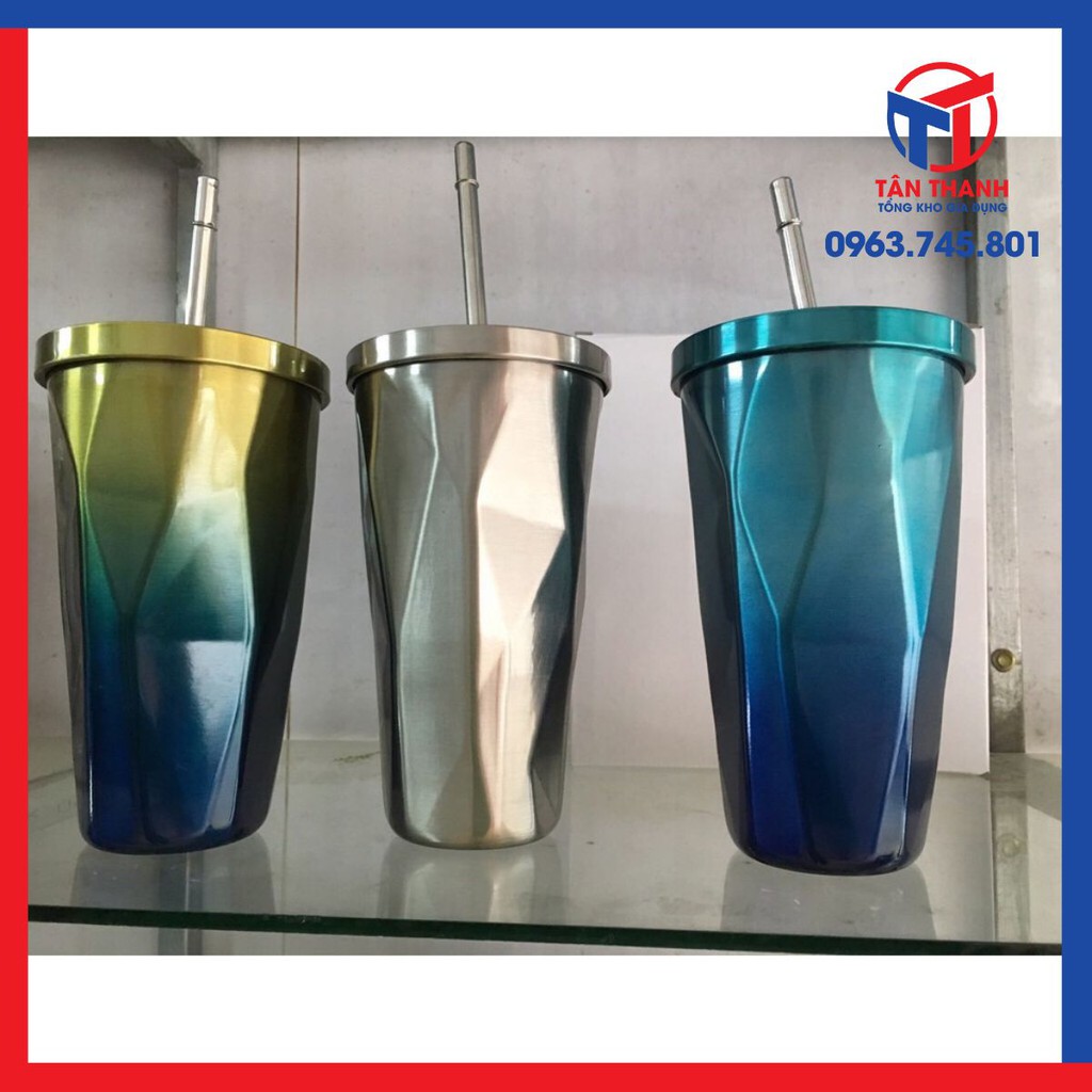 Ly giữ nhiệt 500ml kiểu dáng bắt mắt.