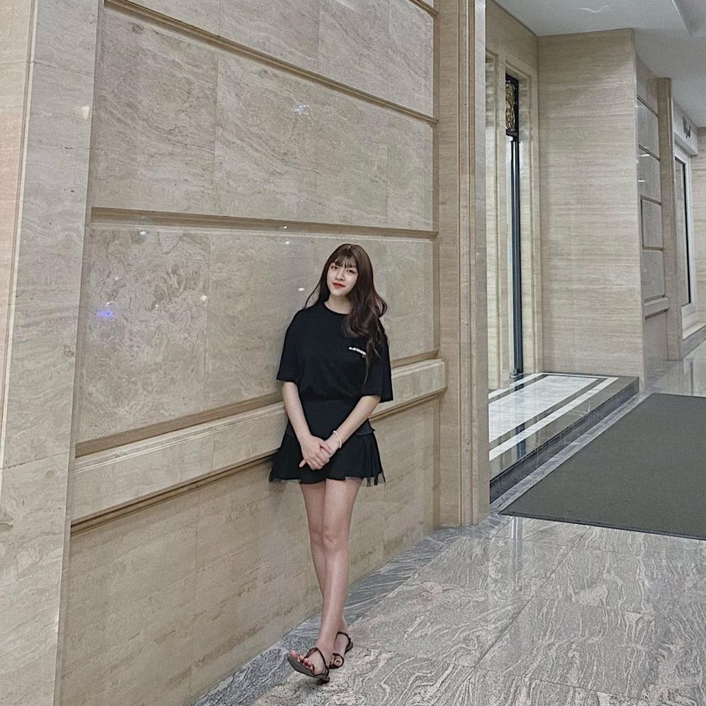 Áo thun nữ BLACKDOKI-Magnific , áo phông form rộng tay lỡ cá tính chất cotton dày dặn basic hiện đại | BigBuy360 - bigbuy360.vn