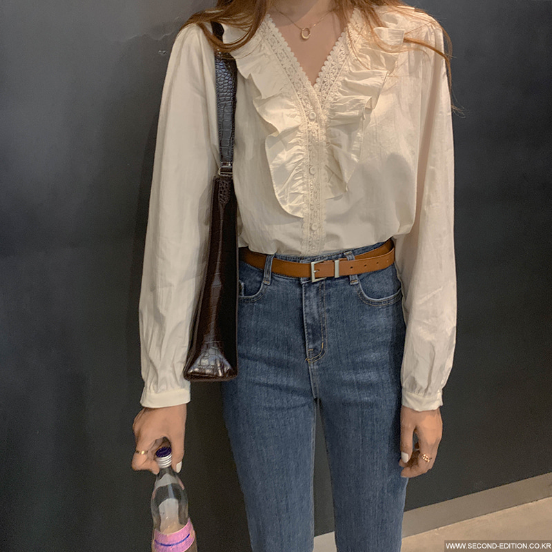 Áo sơ mi dài tay cổ V phong cách Hàn Quốc nữ tính dịu dàng