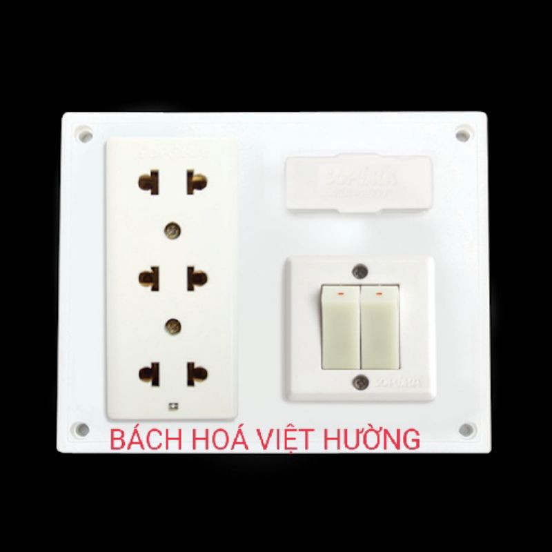 Bảng điện nổi Sopoka, omisu lắp sẵn, công tắc dạ quang, 3 ổ cắm, 2 công tắc, cầu chì