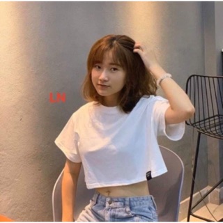 Áo croptop mác đen LN12