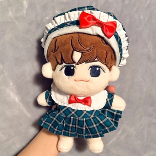 Set váy + mũ cho doll 20cm