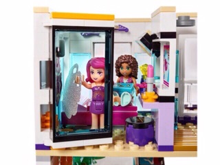 Lego xếp nhà livi