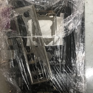[ Free ship] Mainboard H61 GiGaByte Tem chính hãng