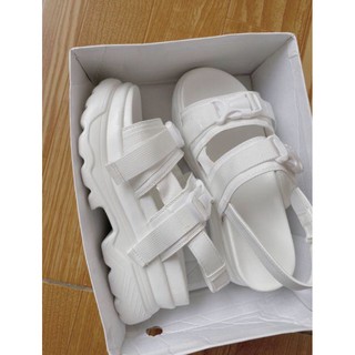 SD1 Giày Sandal Đế 7cm Màu Đen Trắng