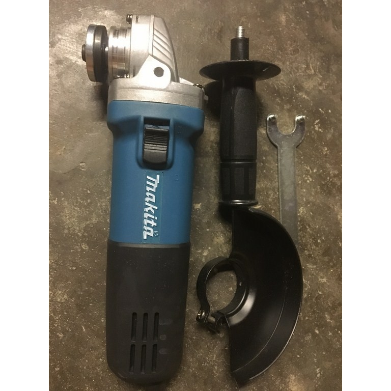 MÁY CẮT MAKITA  9558HN - 125MM  980W