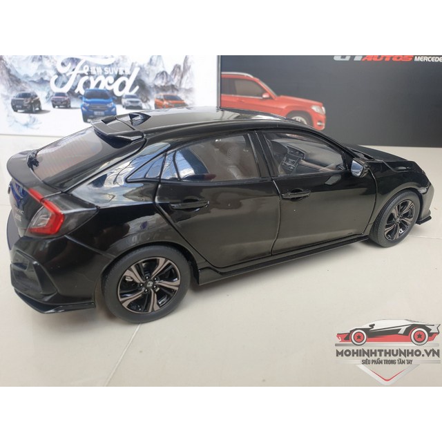 Xe mô hình Honda Civic, tỉ lệ 1:18