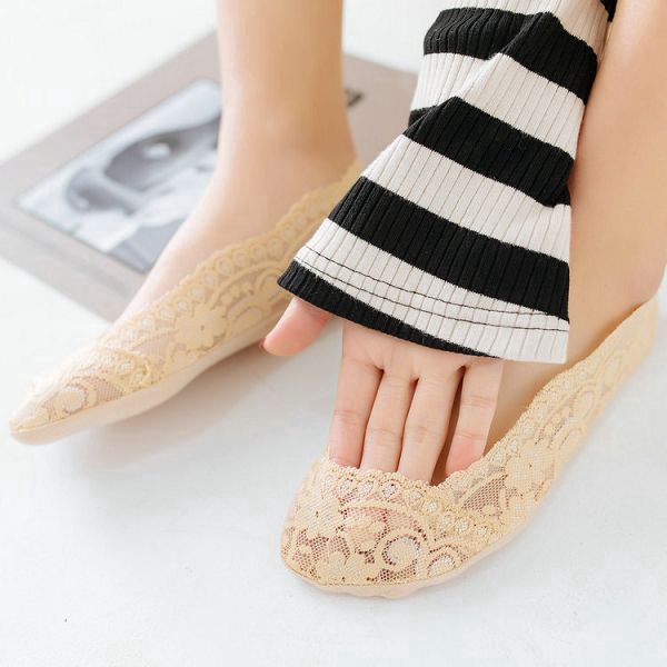 Set 5 Đôi Tất Thuyền Vô Hình Vải Cotton Phối Ren Thoáng Khí Thời Trang Cho Phụ Nữ