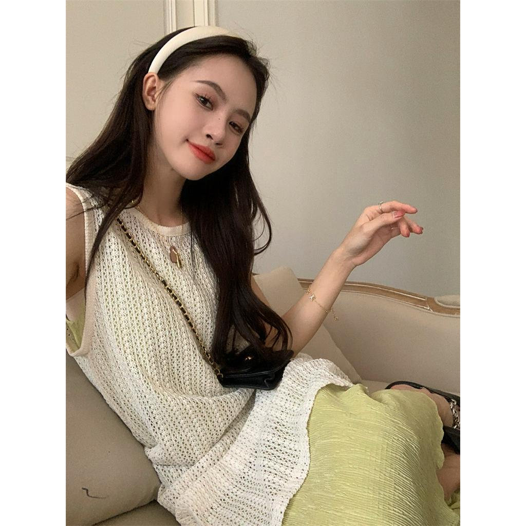 Váy Yếm Xanh Lá / Váy Yếm Dài Khoét Rỗng 51813