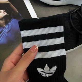 Tất cổ dài Adidas ba lá