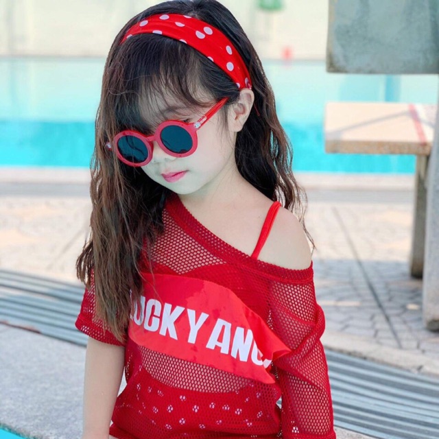 Bikini 4 chi tiết cho bé