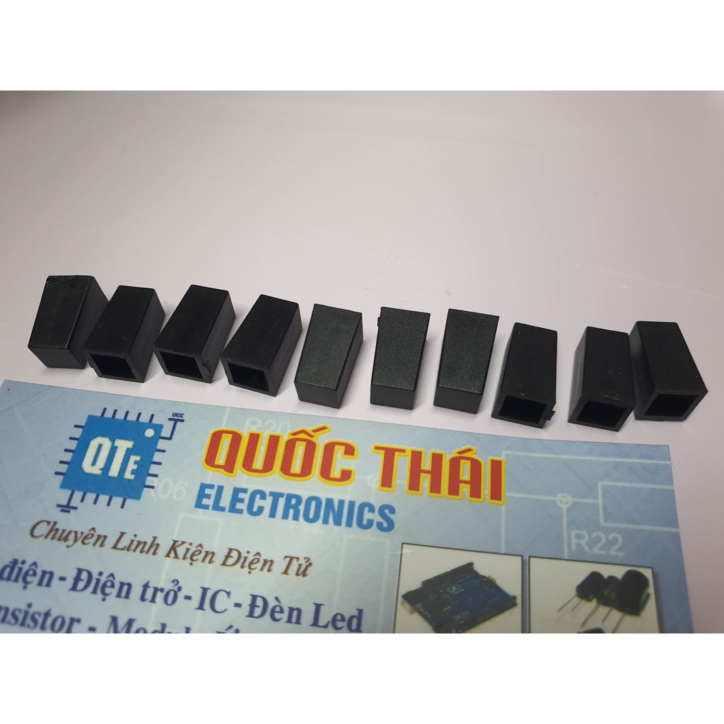 Combo 10 núm chụp công tắc bướm hình vuông