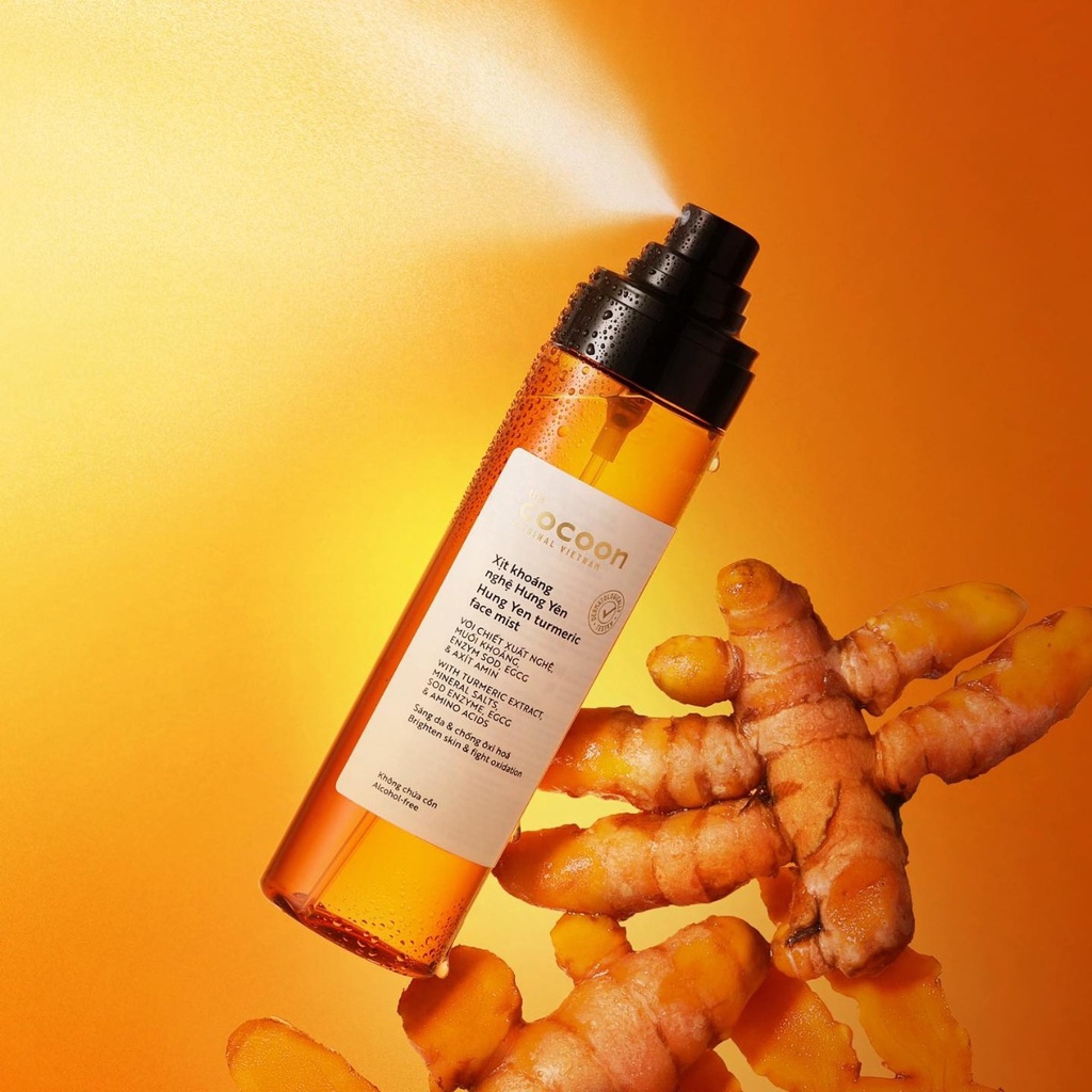 Xịt khoáng nghệ Hưng Yên Cocoon giúp sáng da và ngăn ngừa oxy hóa 130ml Turmeric Face Mist