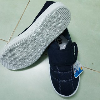 Giày chạy bộ Asia Nam