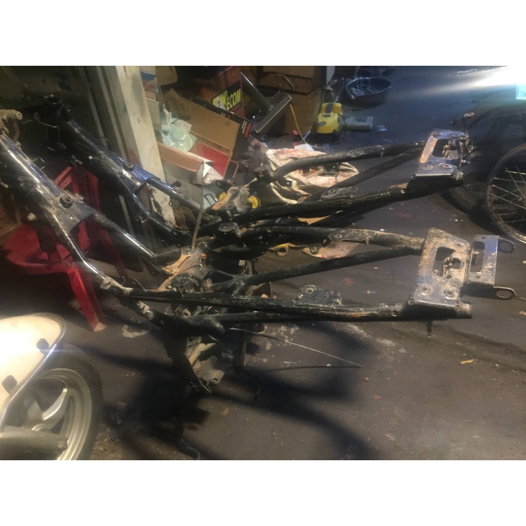 khung sườn xe ex 135 4 số và ex 135 5 số0