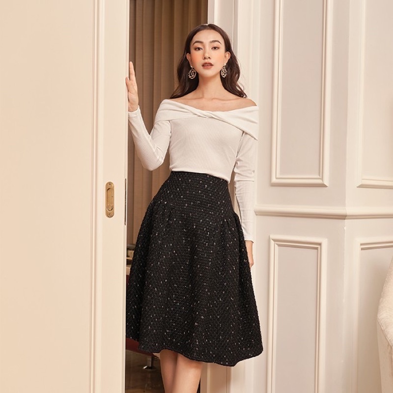 Áo len tăm OLV off shoulder size S new