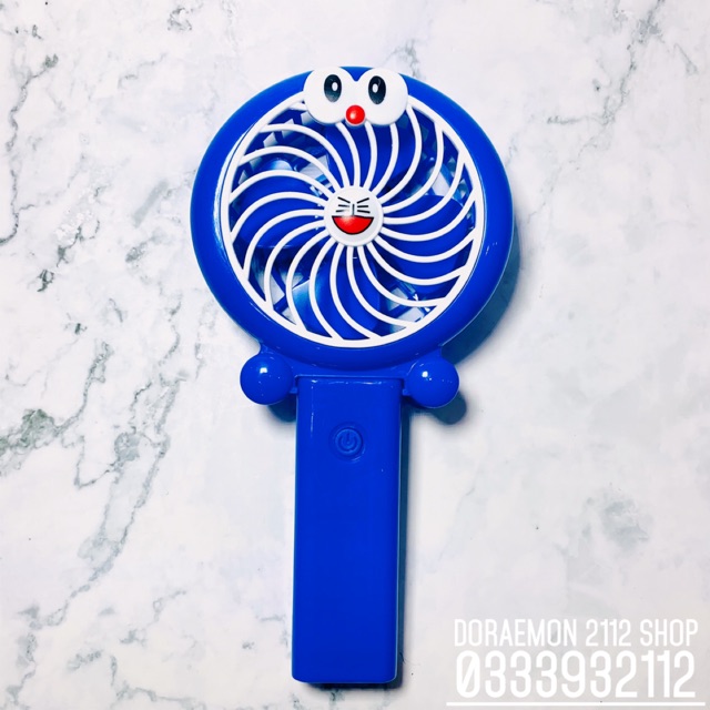 Quạt sử dụng pin AAA DORAEMON