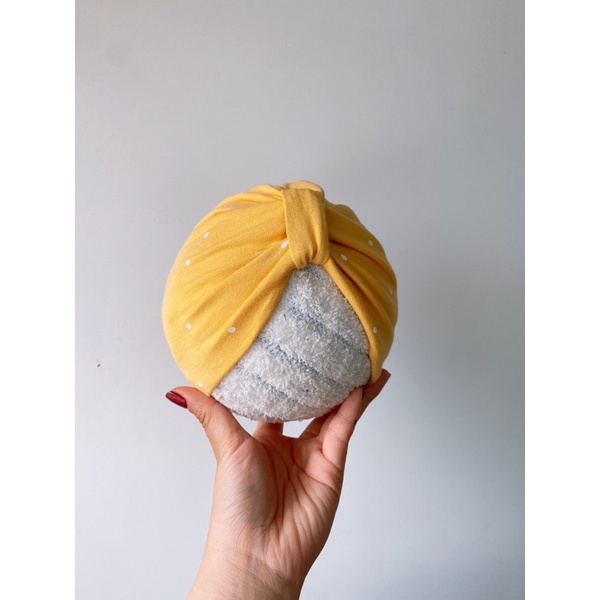 Mũ vải che thóp cho bé- hoạ tiết bi nhỏ xinh xắn (sz 4-7kg. 6-9kg)