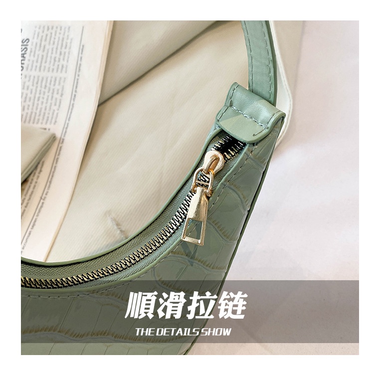 Túi Xách Đeo Chéo Phong Cách Phương Tây Sang Trọng Dành Cho Nữ