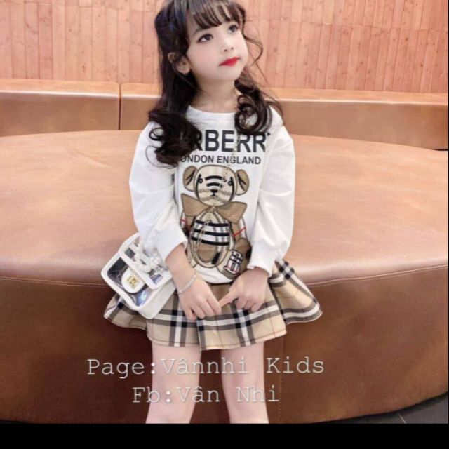 Set bbr đỏ và set micky vàng