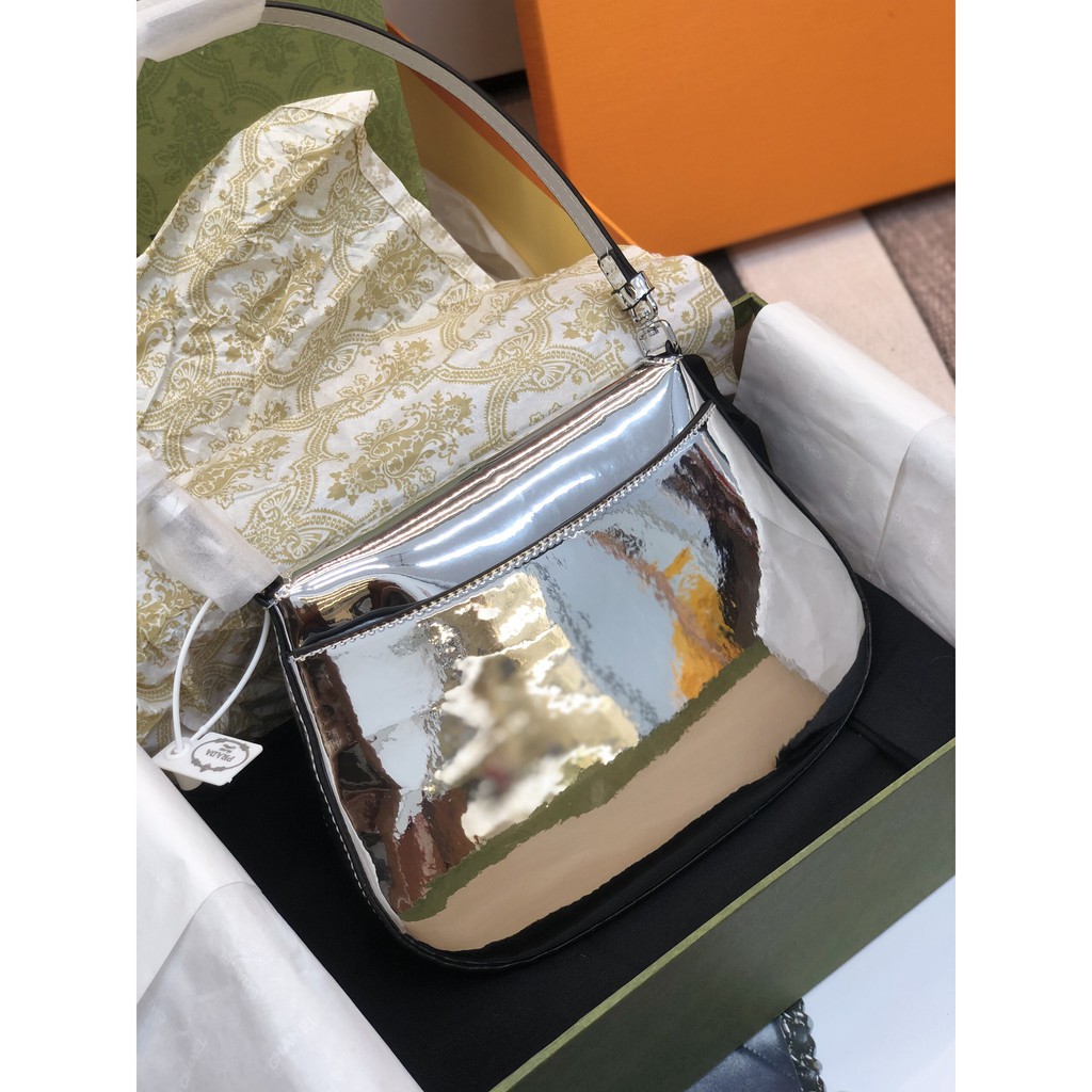 Túi quai da kẹp nách màu bạc size 22cm
