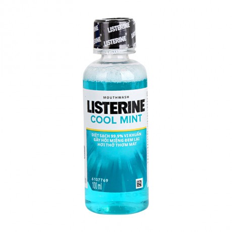 Nước súc miệng diệt khuẩn hương bạc hà mát lạnh Listerine 100ml