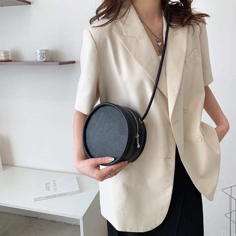 Túi Xách Đeo Vai Hình Tròn Nhỏ Màu Trơn Kiểu retro Thời Trang Mùa Xuân 2022