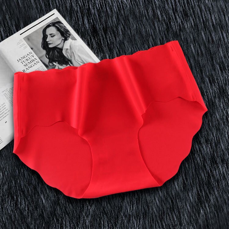 Quần lót nữ đúc su thun lạnh trơn không đường may kháng khuẩn