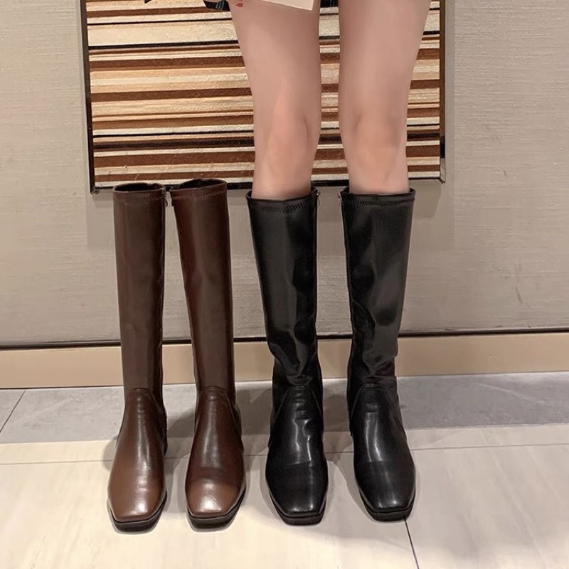 Boots nữ cổ cao dưới đầu gối da trơn khoá sườn đế 3cm có khoá sườn