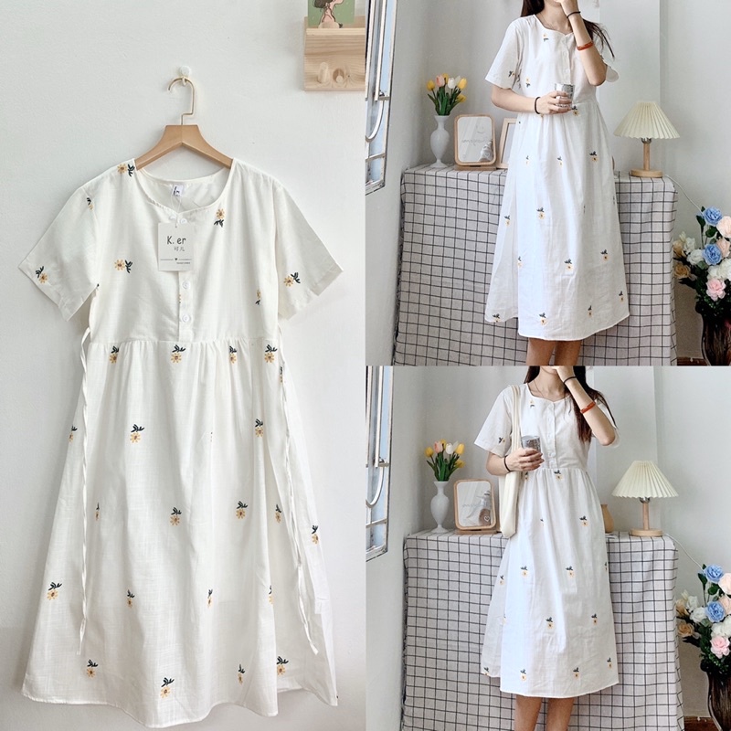 [Ảnh thật/Video] Đầm babydoll cúc trước hoạ tiết hoa nhí nhẹ nhàng phong cách ulzzang Váy hoa thêu xinh
