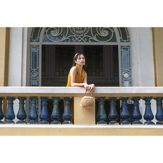 UP2 workshop - Đầm công sở Berly vàng cổ danton kín đáo