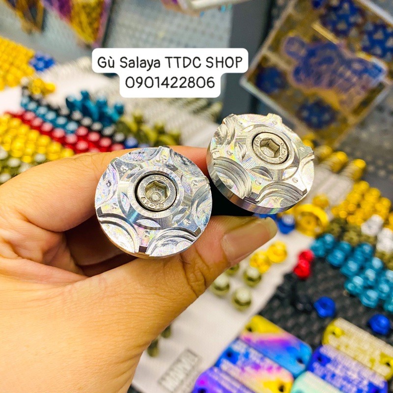 Gù Salaya gắn mọi loại xe