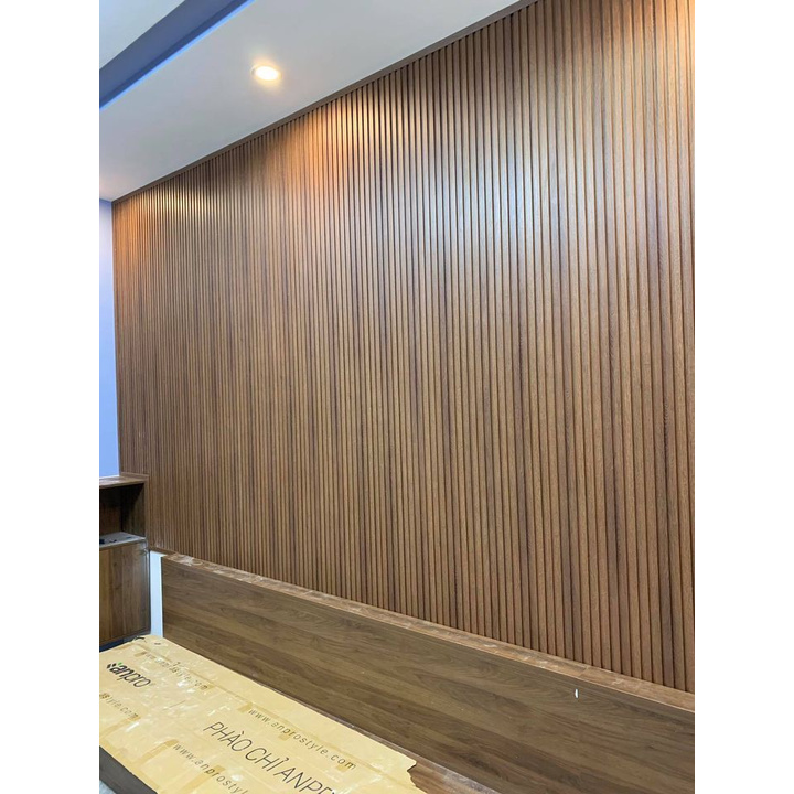 Tấm gỗ nhựa ốp tường composite 5 sóng nhỏ ,Trang trí ốp lam tường phòng khách, vách cầu thang
