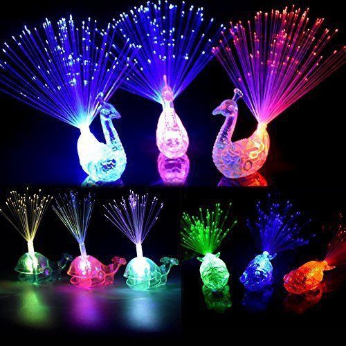 Đèn led hình chim công đeo ngón tay sáng tạo cho bé