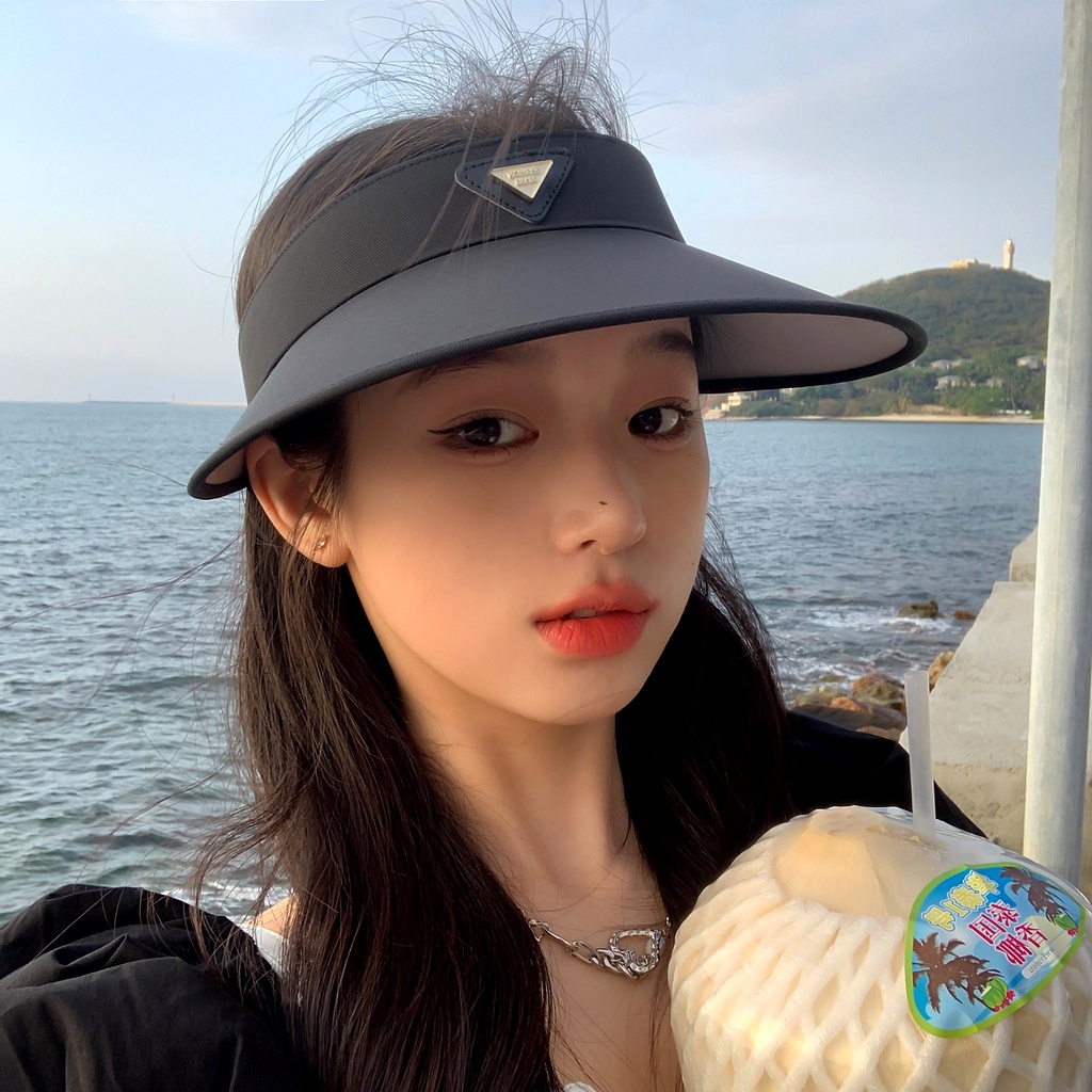 Mũ lưỡi trai rộng vành hở chóp chống nắng / tia cực tím thời trang xuân hè dễ phối đồ khi đi du lịch