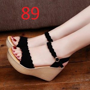 Giày Sandal đế xuồng 9cm bản đen sóng