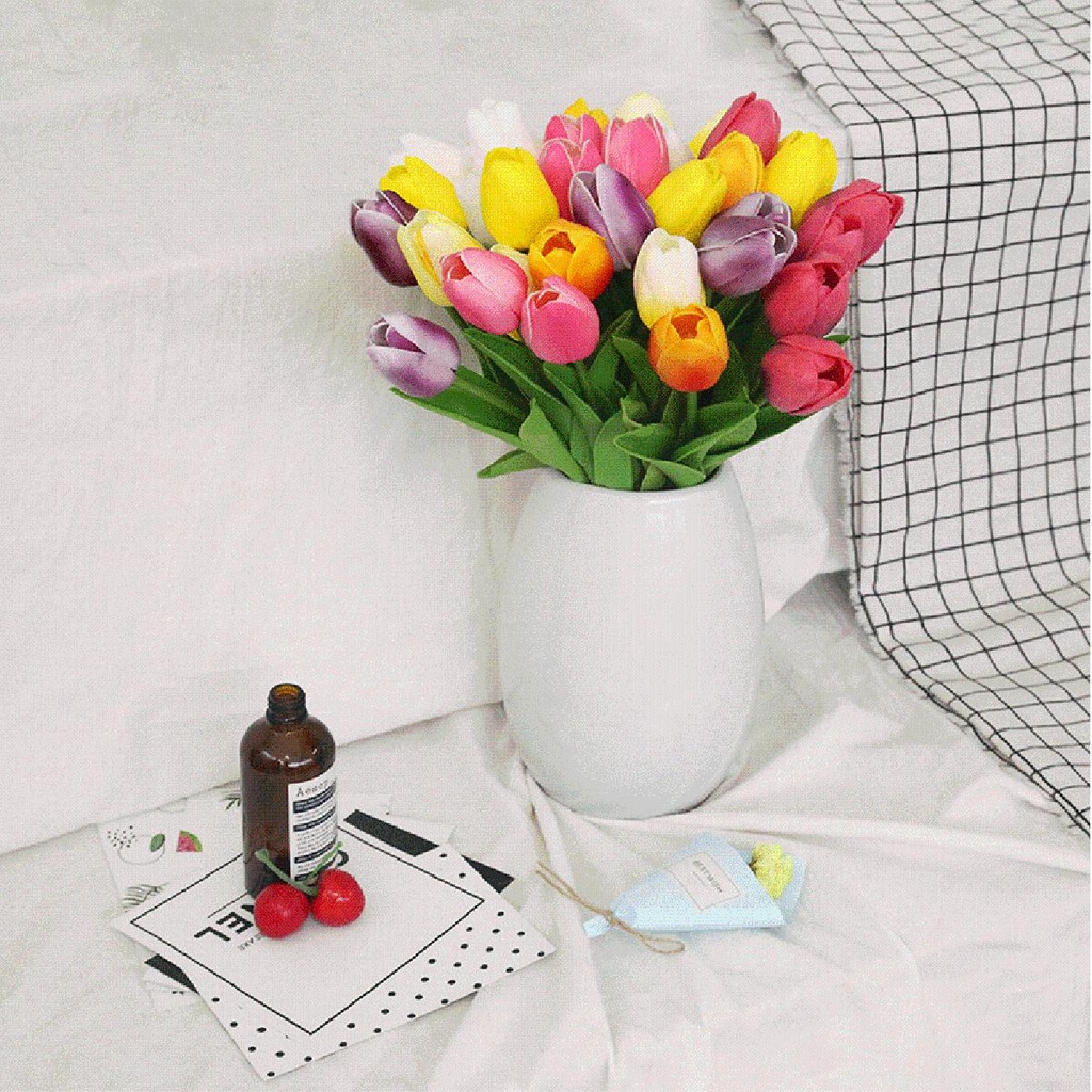 Bó Hoa Tulip Nhân Tạo Trang Trí Tiệc Cưới