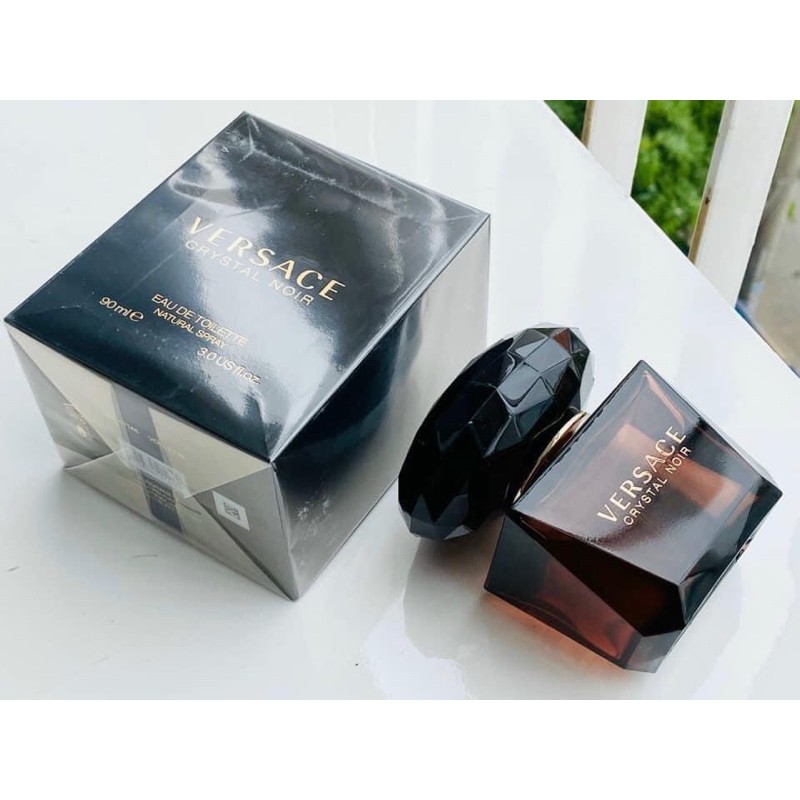 Nước hoa nữ VERSACE CRYSTAL NOIR 90ml