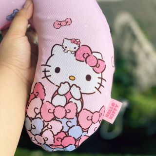 Gối cổ Hello Kitty chính hãng Sanrio