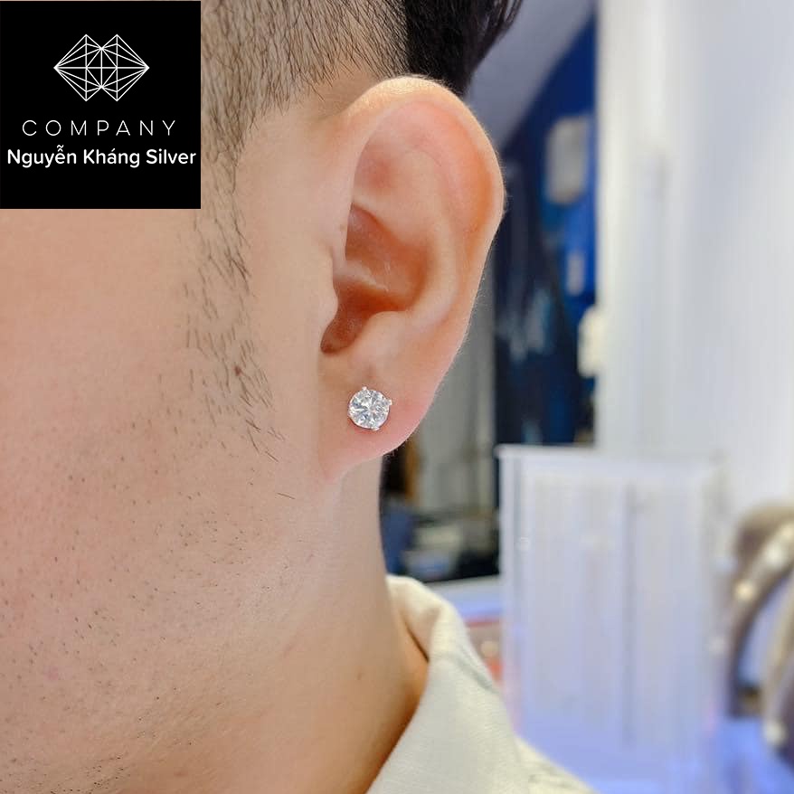 1 CHIẾC NỤ TAI BẠC ĐÁ TRẮNG 6MM, BẠC NGUYỄN KHÁNG